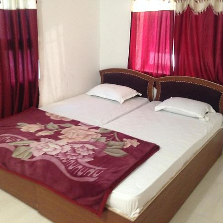 Rama Guest House بود جايا المظهر الخارجي الصورة