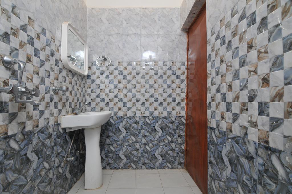 Rama Guest House بود جايا المظهر الخارجي الصورة