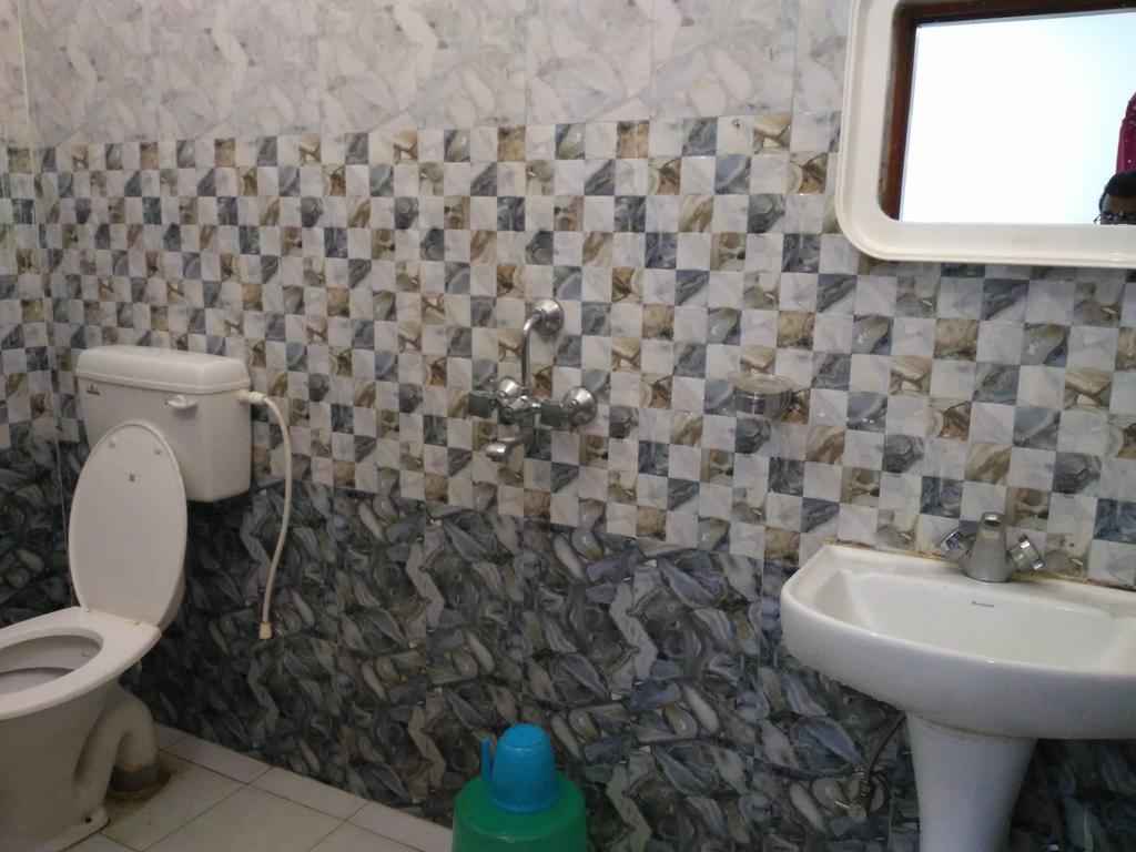 Rama Guest House بود جايا المظهر الخارجي الصورة